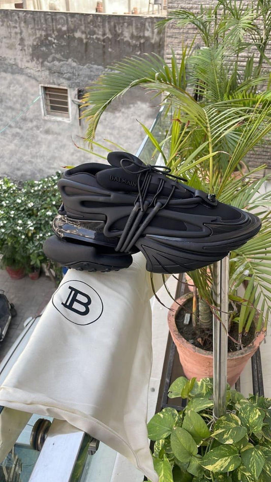 Balmain Paris Men’s Chunky Sneakers