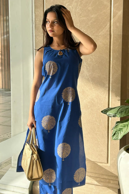 Della Royal Blue Foil Printed Straight Cotton Kurta Set