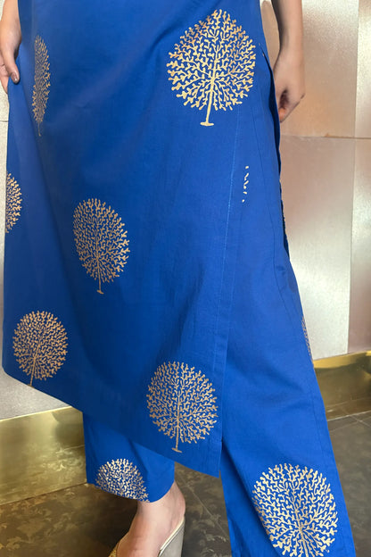 Della Royal Blue Foil Printed Straight Cotton Kurta Set