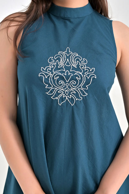 Noir Teal Hand Embroidered Asymmetrical Solid Cotton Co-Ord Set