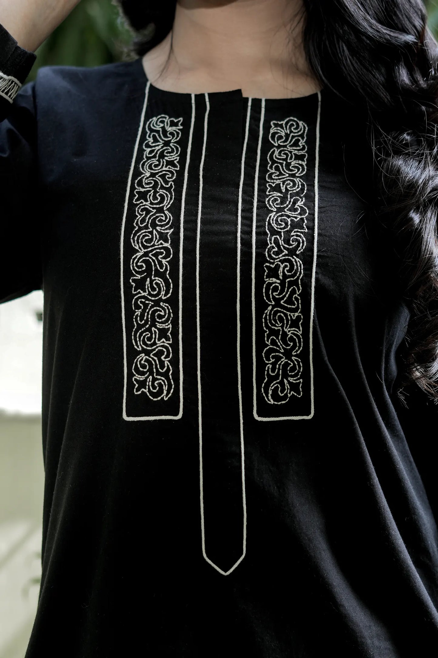 ZOYA Black Hand Embroidered Cotton Suit (Set of 3)
